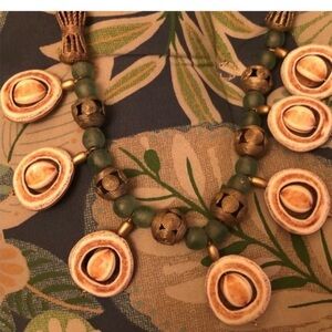 Anthropologie Egyptian Style Shell Necklace Unique Style Looks Antique Statement